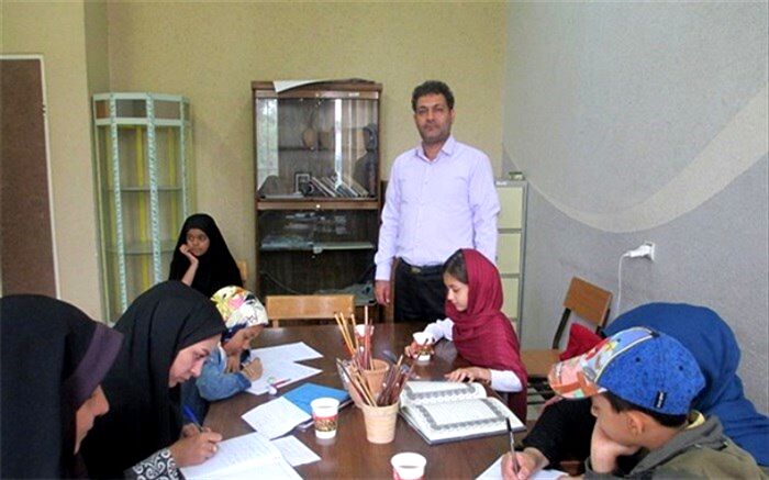آزمون سراسری خوش نویسی در پاکدشت برگزار شد