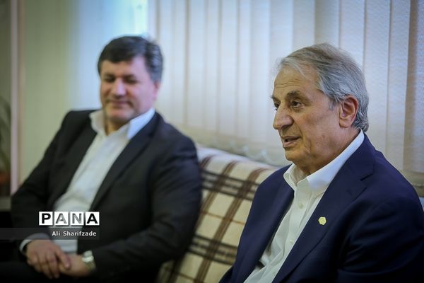 بازدید رئیس مجمع خیرین مدرسه‌ساز شهر تهران از خبرگزاری پانا