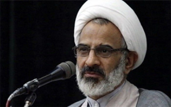 نماینده ولی فقیه در سپاه: تنها راه مقابله با تهاجم فرهنگی، مانوس شدن با قرآن و ولایت است