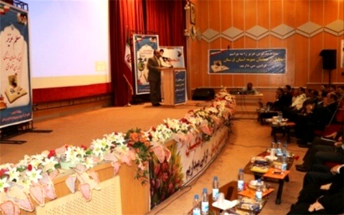 معاون سیاسی، امنیتی و اجتماعی استانداری لرستان: تولد ثانویه انسان؛ عالی‌ترین نقش معلم است