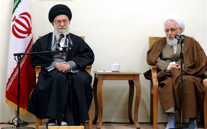 رهبر معظم انقلاب درگذشت امام جمعه شیراز را تسلیت گفتند