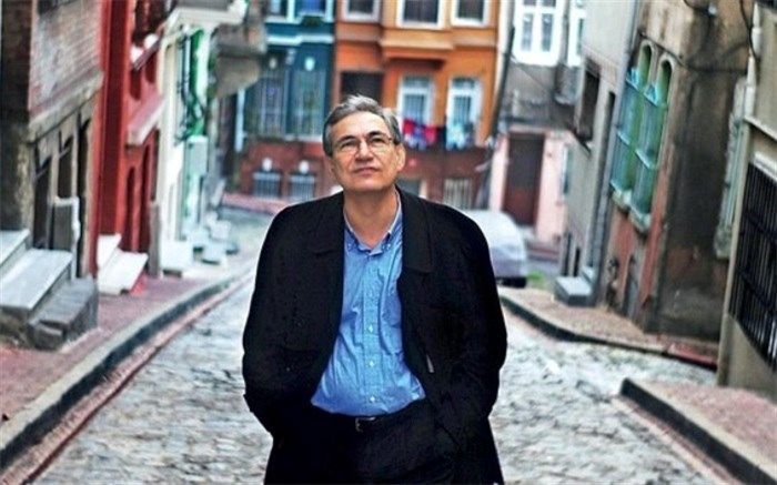 اورهان پاموک در کاخ نیاوران: دوست دارم کتاب‌هایم در ایران با اجازه خودم و در یک انتشارات منتشر شود