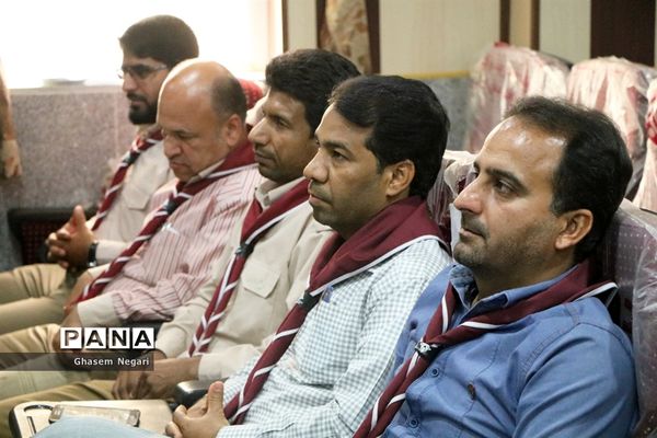 مراسم تجلیل از مربیان پیشتاز مدارس شهرستان رودان