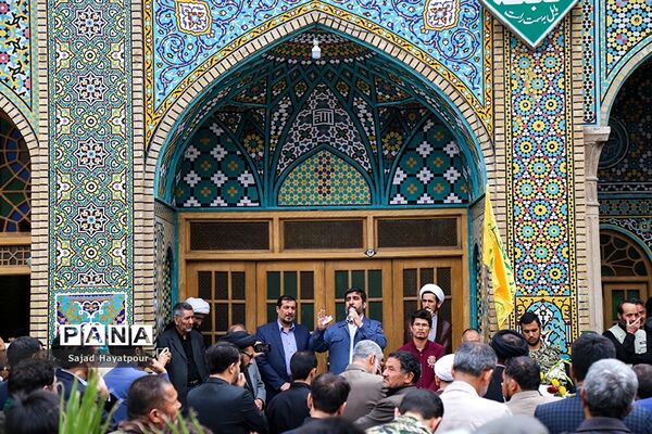 مراسم تشییع پیکرمطهر شهید سالم صفرزاده  مدافع حرم لشکر فاطمیون درقم