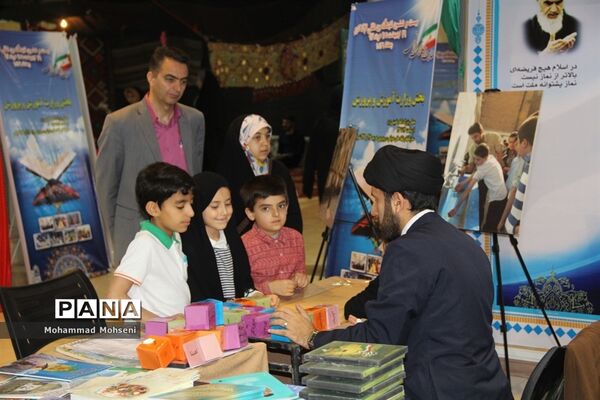 هفتمین روز نمایشگاه قرآن کریم در مصلی امام خمینی (ره)
