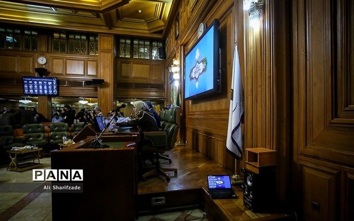 بررسی طرح الزام شهرداری به ارائه لایحه کاهش تخلفات ساختمانی