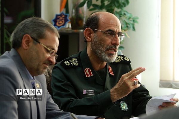 نشست تخصصی اردوهای دانش آموزی راهیان نور