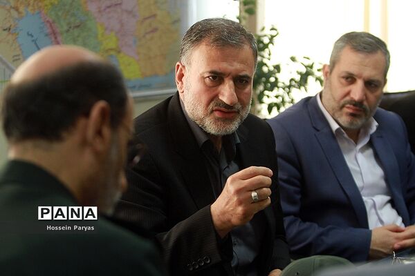 نشست تخصصی اردوهای دانش آموزی راهیان نور