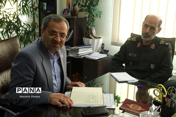 نشست تخصصی اردوهای دانش آموزی راهیان نور