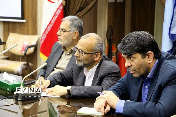 سومین نشست دانشجویی موذن در خواب