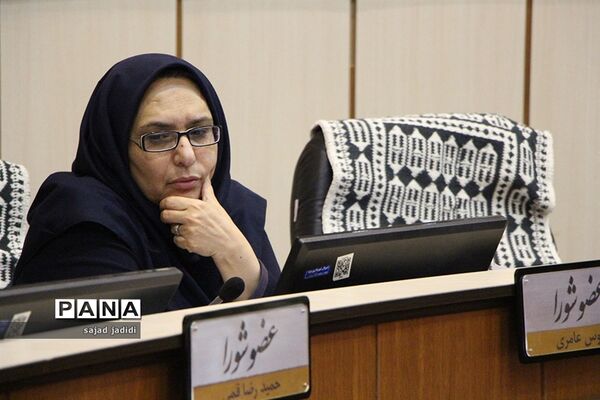 استفاده از پساب در آبیاری فضای سبز یزد
