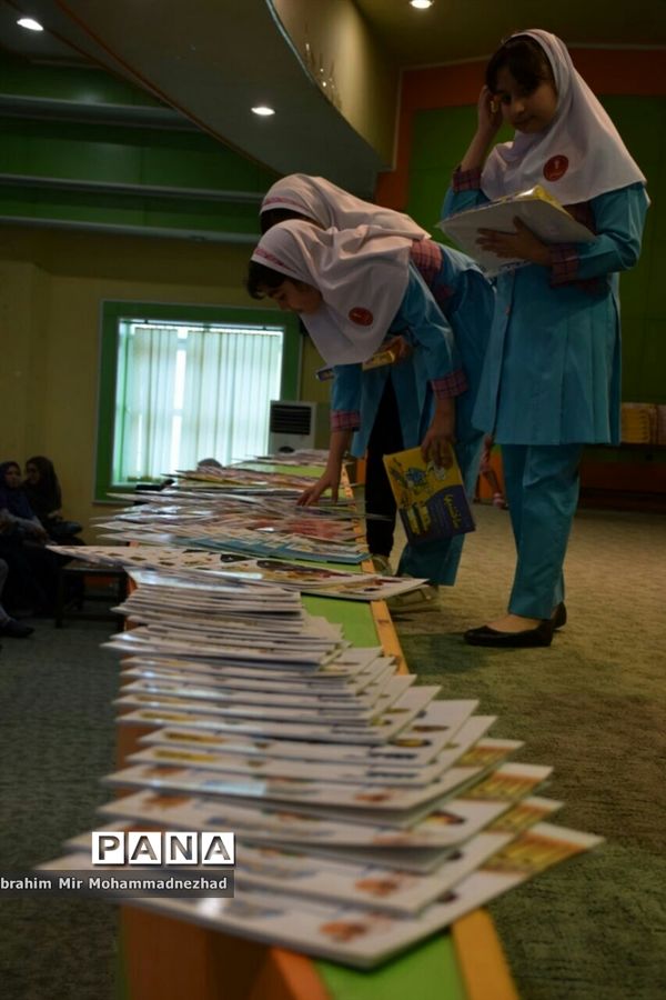 تجلیل منتخبان چهارمین مرحله مسابقات روز حل مسئله ریاضی در بابل