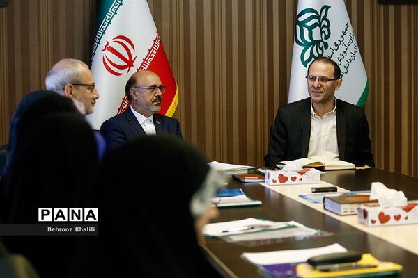 نخستین نشست مشورتی سازمان دانش آموزی