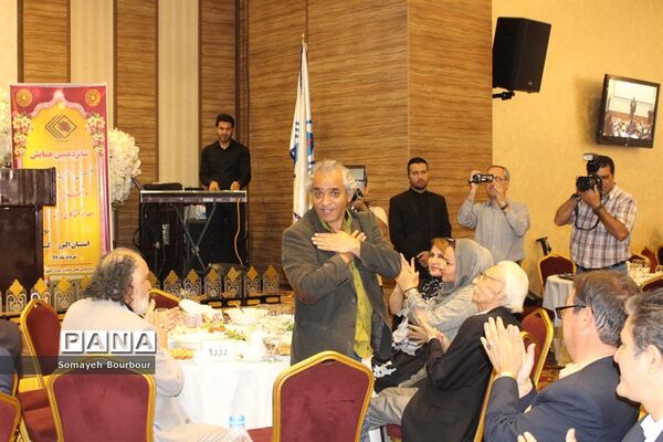 شانزدهمین همایش تجلیل از خانواده های اهداکننده عضو در استان البرز