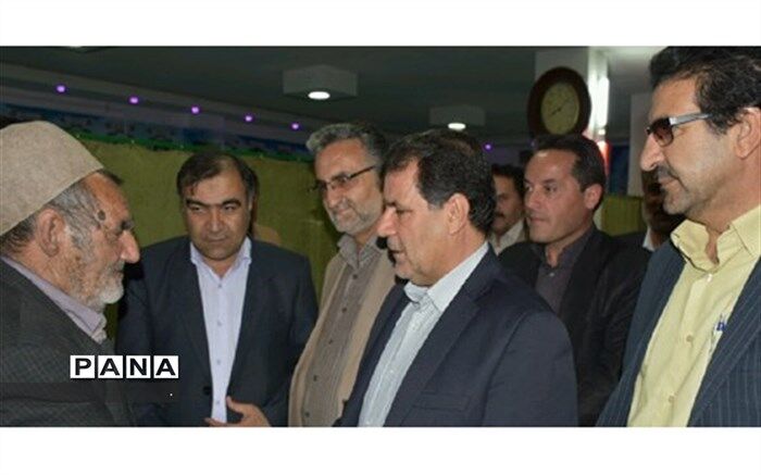 استاندار کهگیلویه و بویراحمد از پدر امیر شهید  همتعلی حسن‌زاده تجلیل کرد