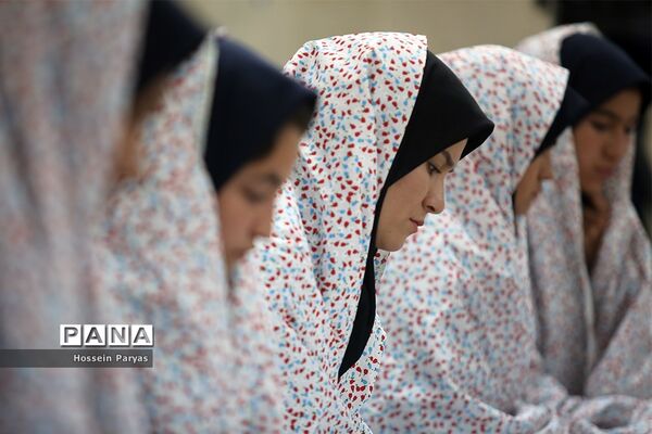 افطار دانش‌آموزی وزیر آموزش و پرورش