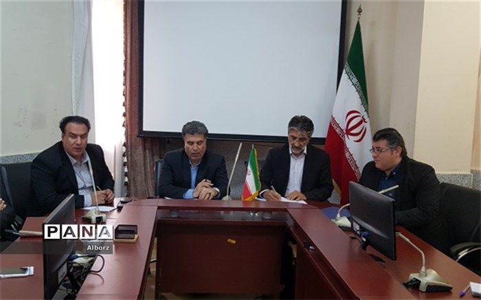 بررسی مشکلات خبرنگاران در حوزه بیمه و معیشتی