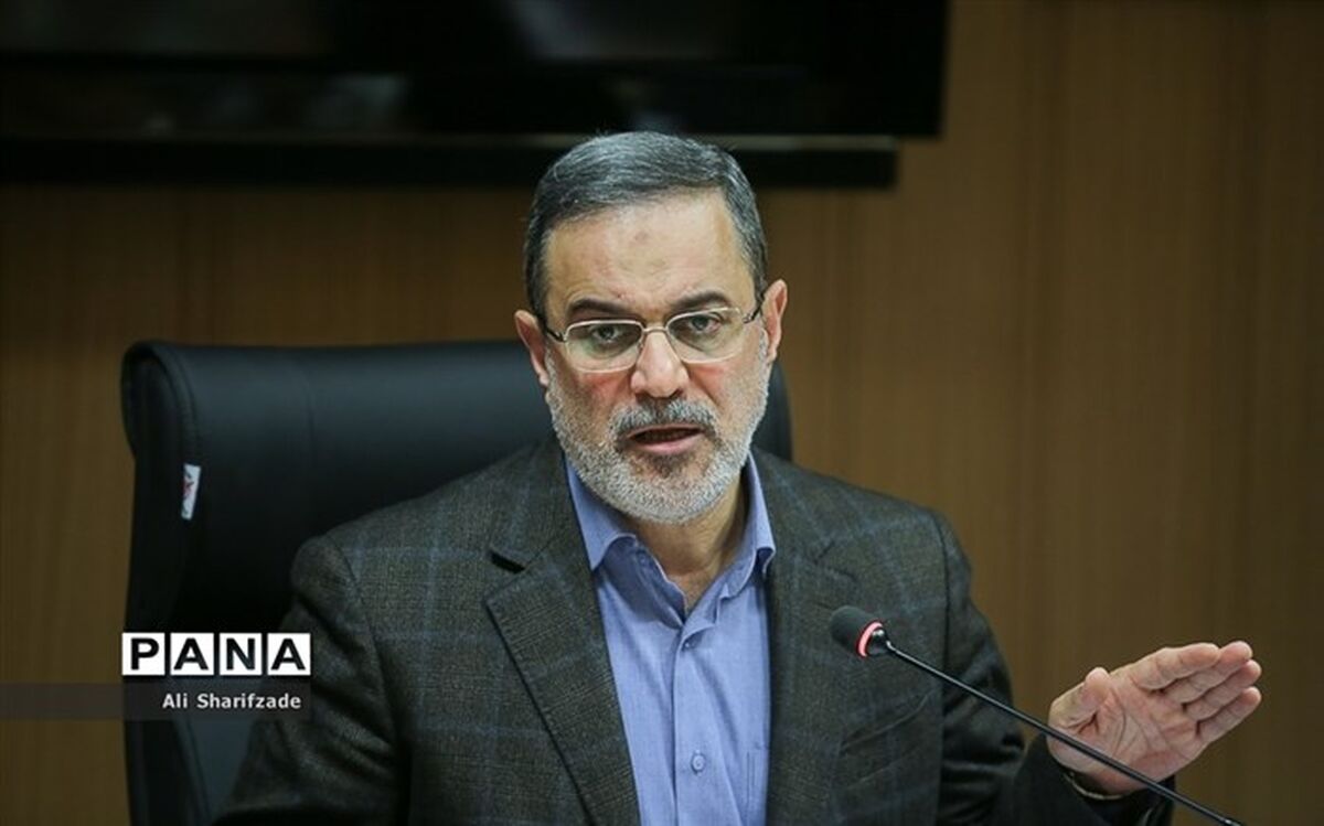 وزیر آموزش و پرورش: کارگروه قرآن تشکیل می‌شود