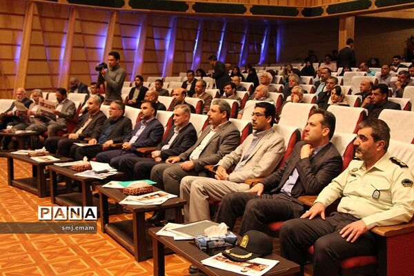سیزدهمین همایش کمک به آزادی زندانیان غیر عمد در استان یزد