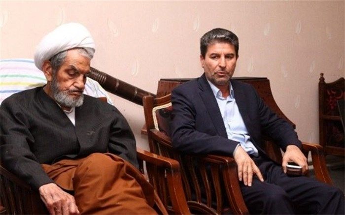 حجت الاسلام حسنی نماد وحدت و شجاعت در آذربایجان غربی بود