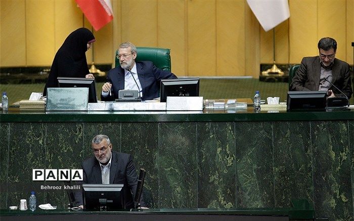 سومین کارت زرد مجلس به وزیر کشاورزی رسید