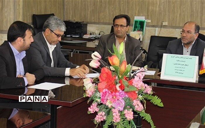 آموزش و پرورش کهگیلویه و بویراحمد امسال اعزام کاروان به مرقد امام (ره) ندارد