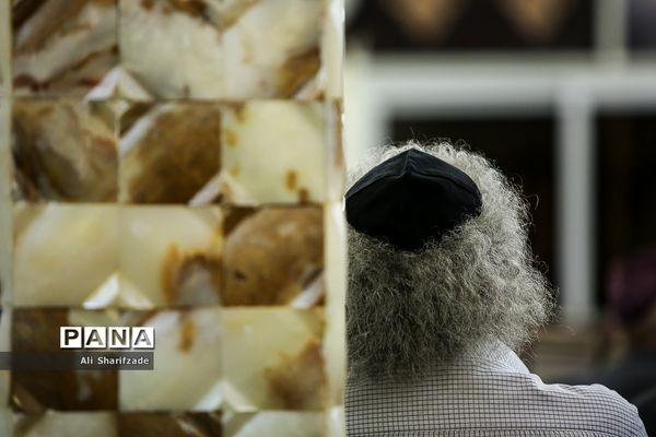 مراسم گرامیداشت حضرت امام خمینی(ره) در انجمن کلیمیان