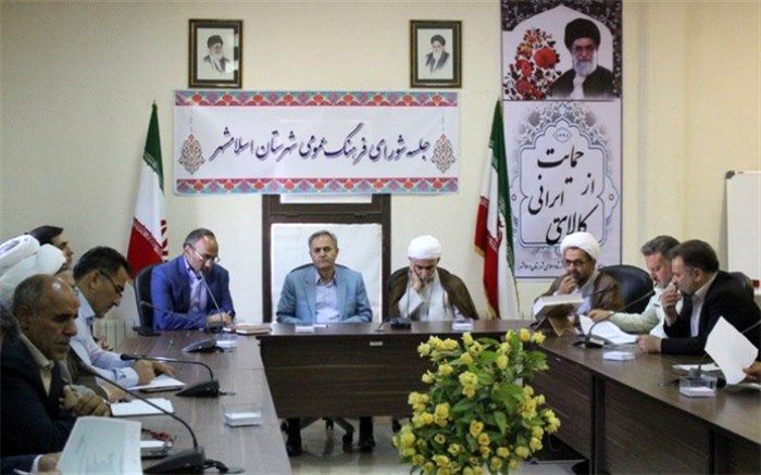 نیت کارگزارن نظام اسلامی باید خدمت بی منت به مردم باشد