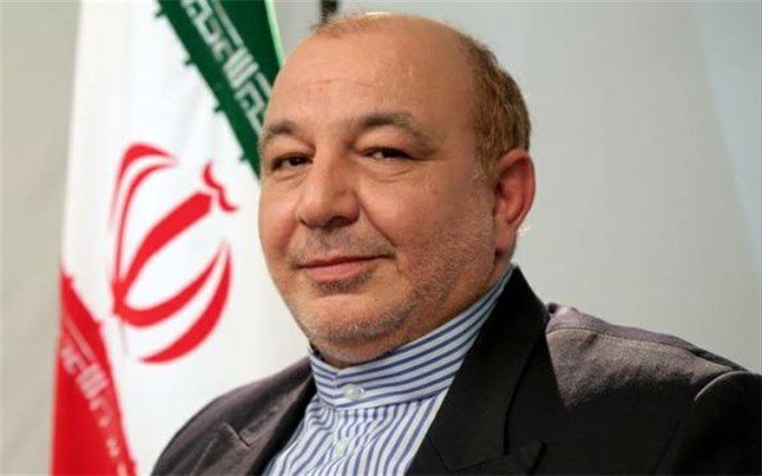 لزوم تبیین فرهنگ یزد در عرصه جهانی توسط نویسندگان یزدی