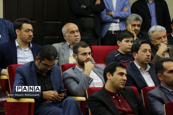 عصر شعر ماه عاشقی