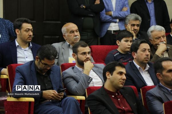 عصر شعر ماه عاشقی