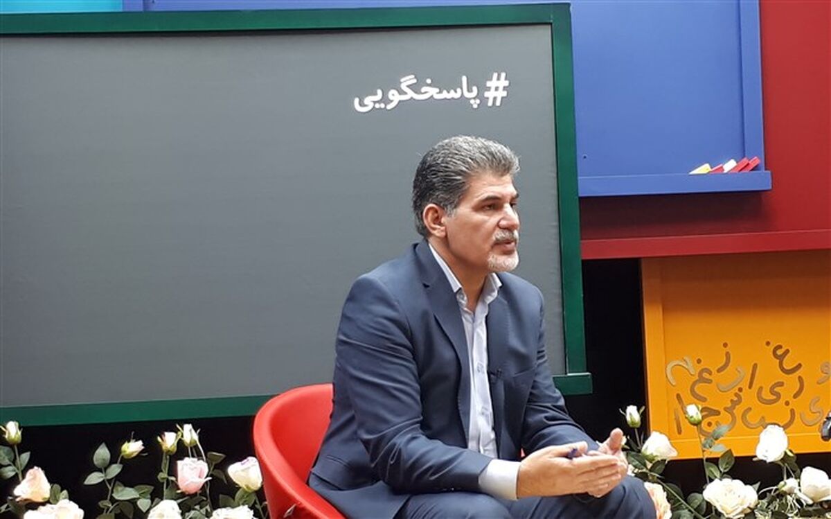 مشاور وزیر آموزش و پرورش: مدارس در زمان ثبت‌نام، حق دریافت مبلغی از اولیا به اجبار ندارند