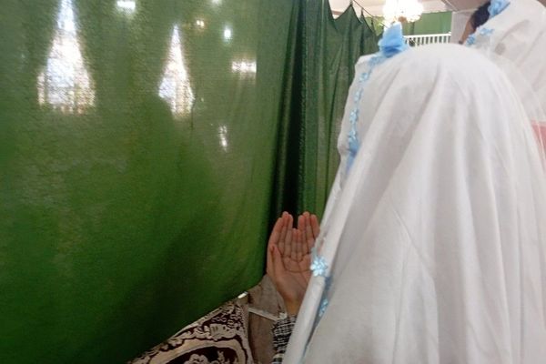 اقامه نماز جمعه در آخرین هفته ماه مبارک شعبان شهر بار نیشابور 