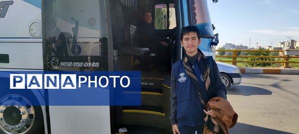 سفر دانش‌آموزان خراسان رضوی به دیدار مقام معظم رهبری 