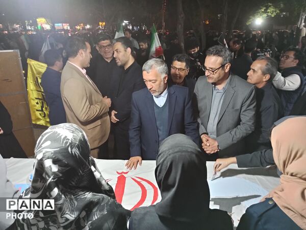پویش فرهنگی آموزشی باهم قوی تریم