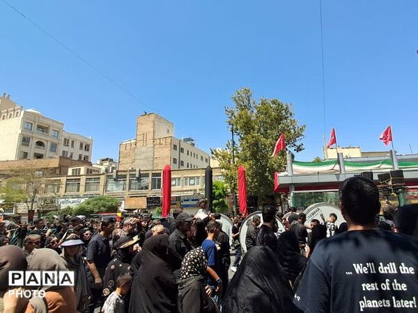 مراسم عزاداری امام رضا (ع) در مشهد 