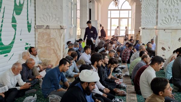 نوای عرفه در جوار امامزاده سید حمزه