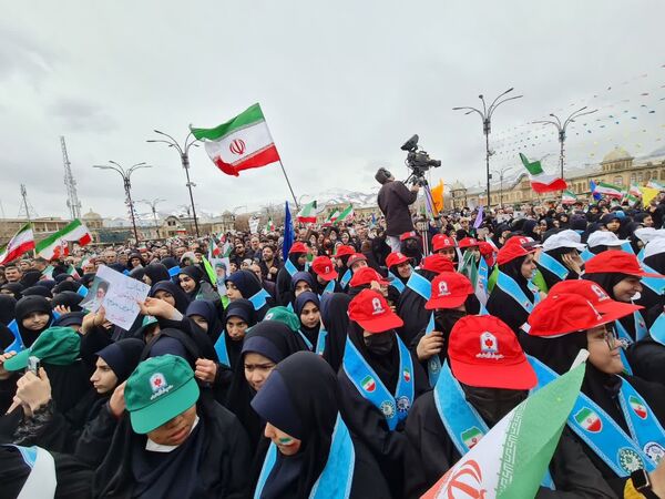 پیشتازان، ضربان پرشور ۲۲ بهمن شدند