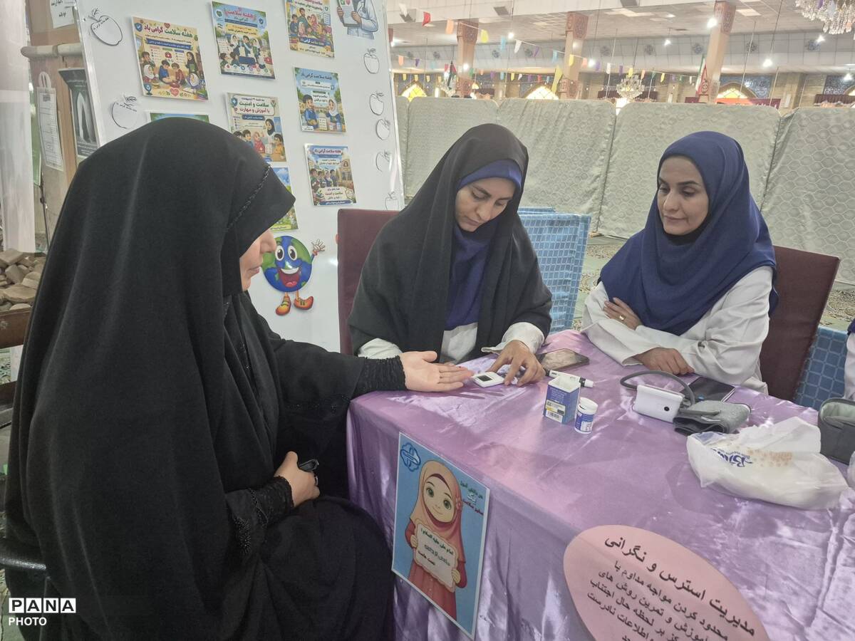 هفته سلامت در پاکدشت با اجرای خدمات تخصصی و مشاوره 