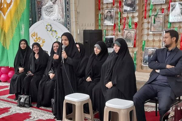 بازدید مسئولان آموزش‌ و پرورش از اعتکاف دختران در مسجد الزهرا(س) قیامدشت