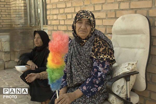 پیاده روی ۱۱ کیلومتری عاشقان رضوی در آخرین روز ماه صفر به سمت آستان مقدس  امامزاده حمزه بن موسی (ع)