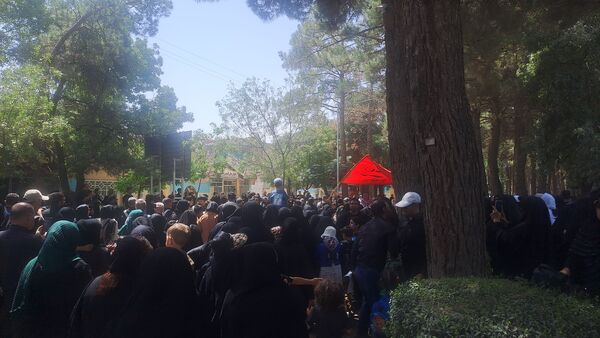 قاب هایی از جنس عاشقی 