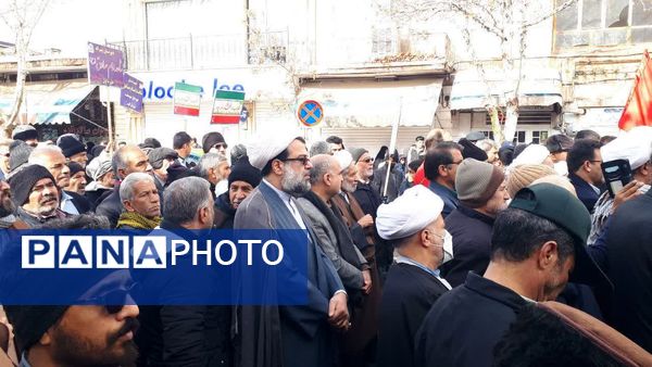 حماسه حضور مردم کاشمر در ۲۲ بهمن از قاب پانا