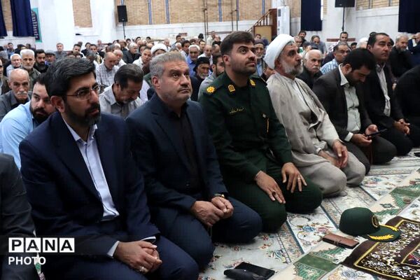 گرامیداشت هفته معلم در نمازجمعه باقرشهر و کهریزک 