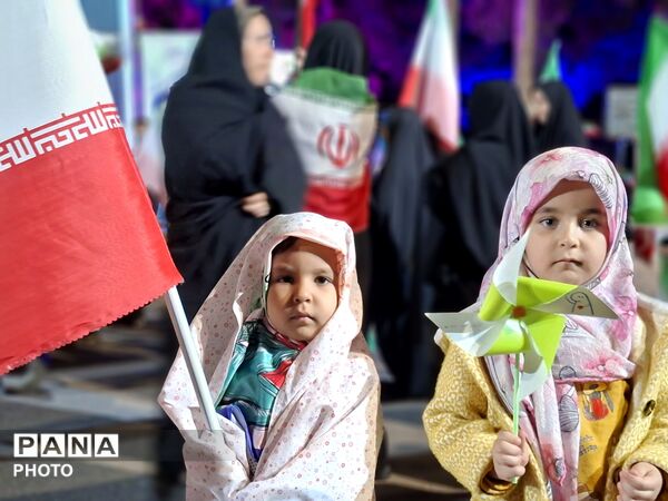 رشتخوار؛ آیینه‌دار عشق به ولایت در شب‌های همدلی و ایمان