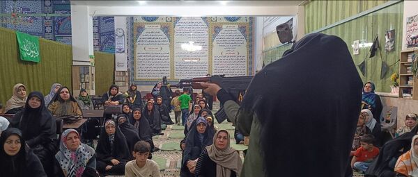  دوم آموزش نظامی بانوان «جانفدا» کیانمهر کرج