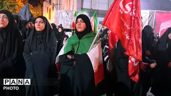 طنین یا حسین در دومین شب محرم از تجمعات مردمی