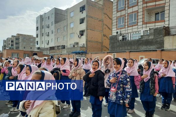 از کلاس درس تا شکوه انقلاب؛ شور دانش آموزی،  شور فجر