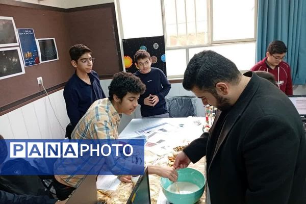 نمایشگاهی از دستاوردهای استعدادهای درخشان