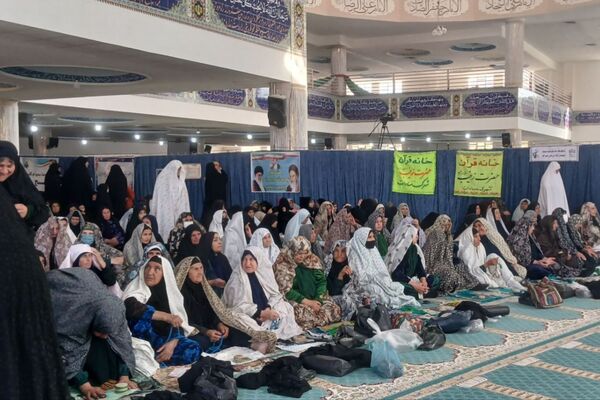 نماز جمعه امید دل‌های خسته برای مؤمنان 